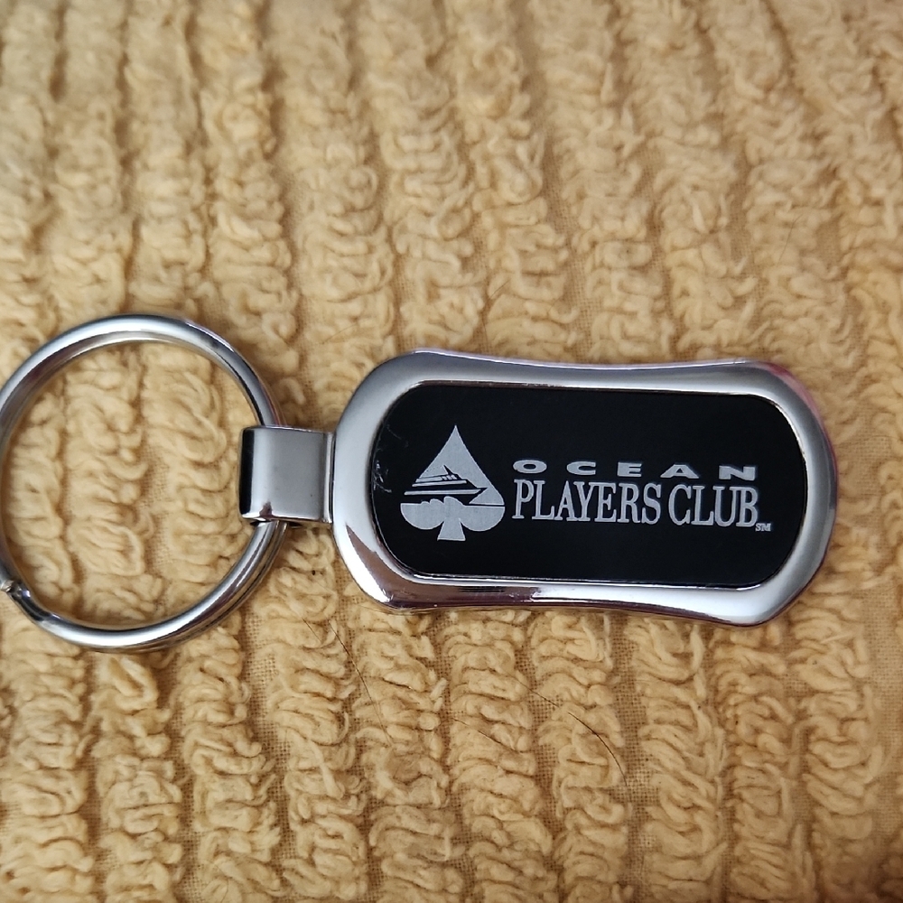 Ocean Players Club Silver and Black Keychain